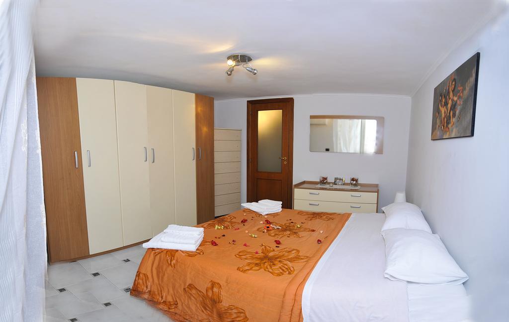Welcome House Neapol Zewnętrze zdjęcie